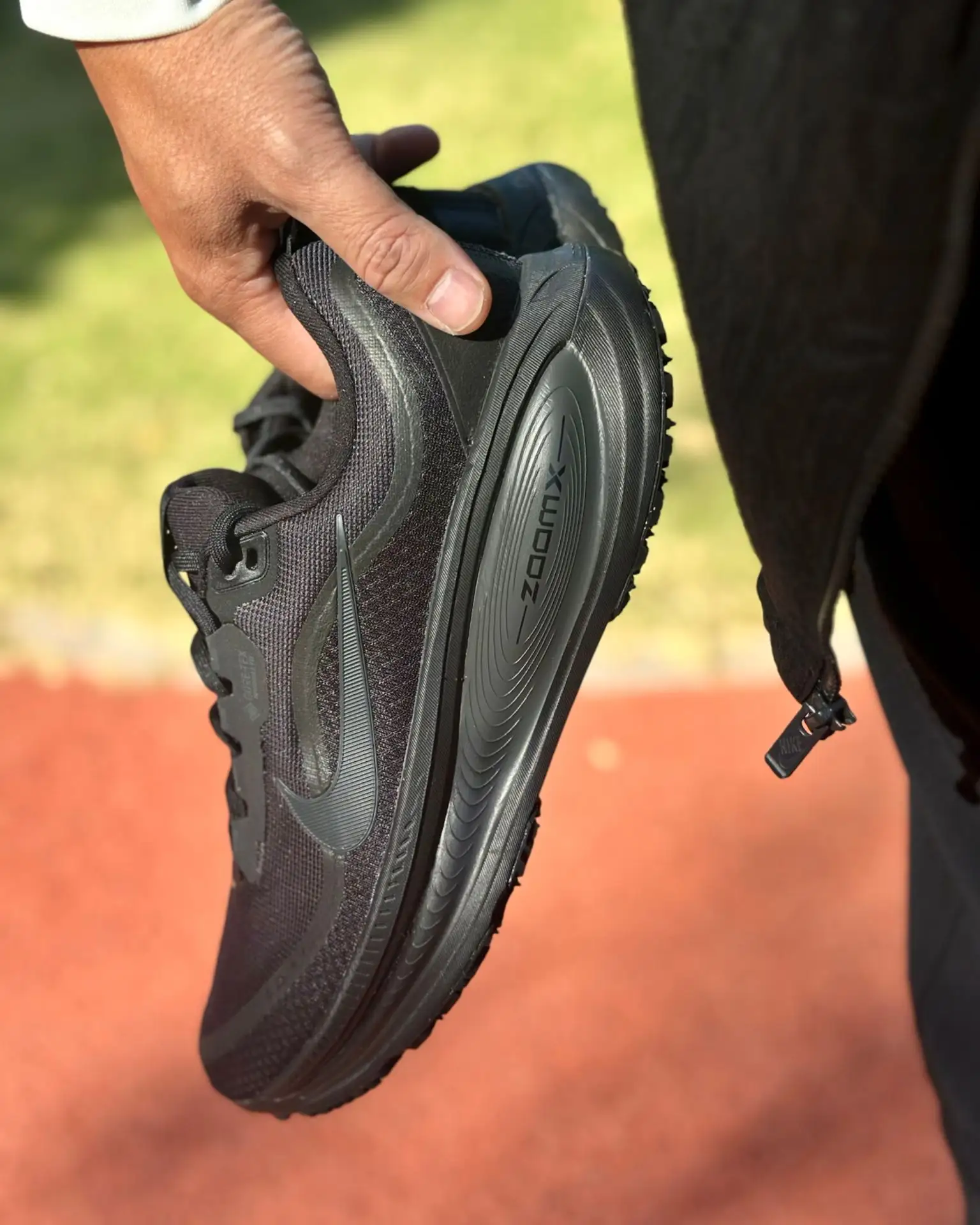 Nike Vomero 18 Gore-Tex (не промокают)