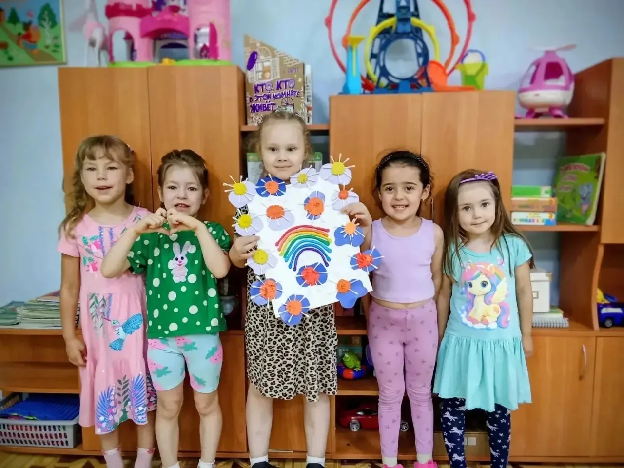 ✨✨✨

В нашей мастерской сегодня было по-настоящему тепло! Мы решили остановить кусочек лета и создал
