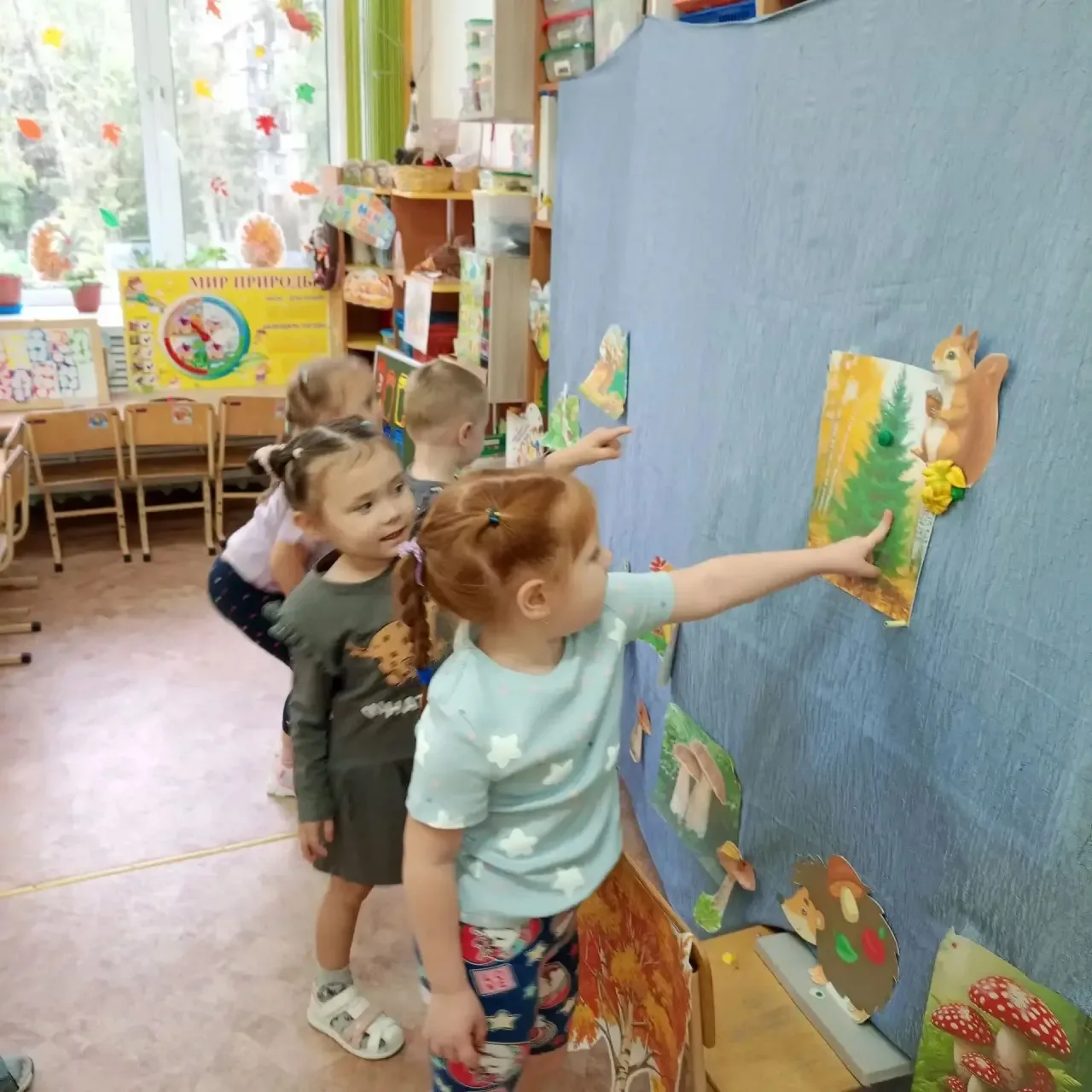Наше маленькое осеннее приключение в группе #РябинушкаДС18! 🍁🌲 Побывали в лесу, где н...