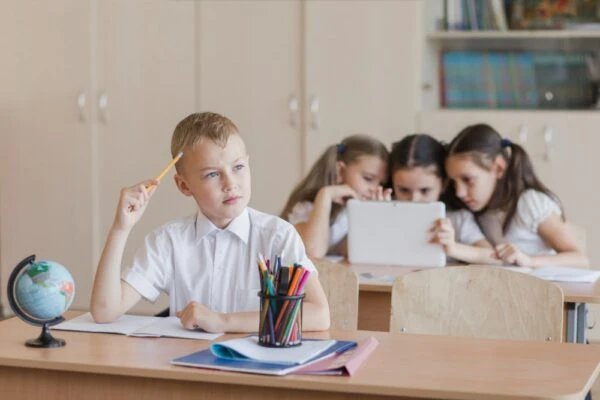 Ребёнок приходит в первый класс хорошо подготовленным — и родители думают: «Вот здорово...