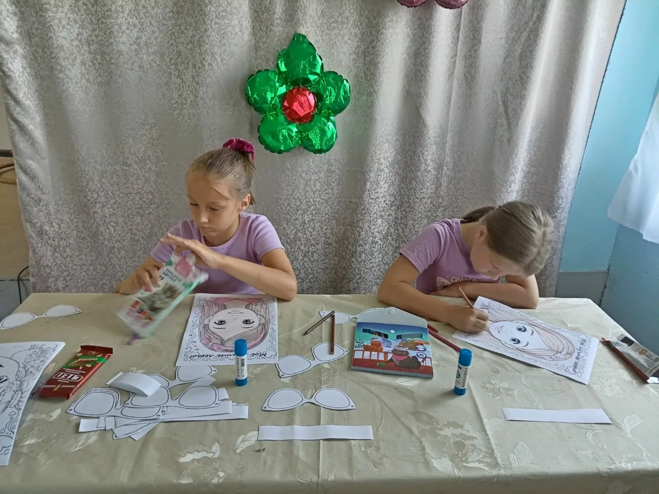 #Соловьёвскаясельскаябиблиотека
#культура_рядом
13 июля -Творческий час «Лето в очках».
Юные дарован