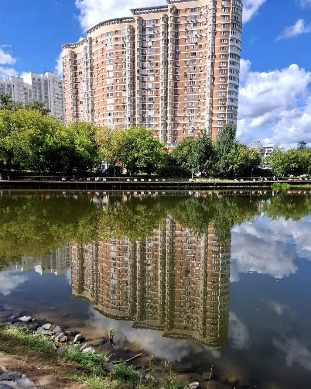 🌿 Солнцево ловит последние летние краски