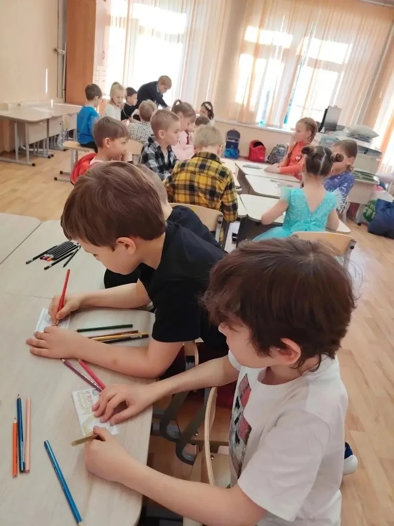 Орлята России: хранители памяти  🎞️Наши Орлята из 1 «Ж» класса успешно прошли музыкальную квиз-игру 