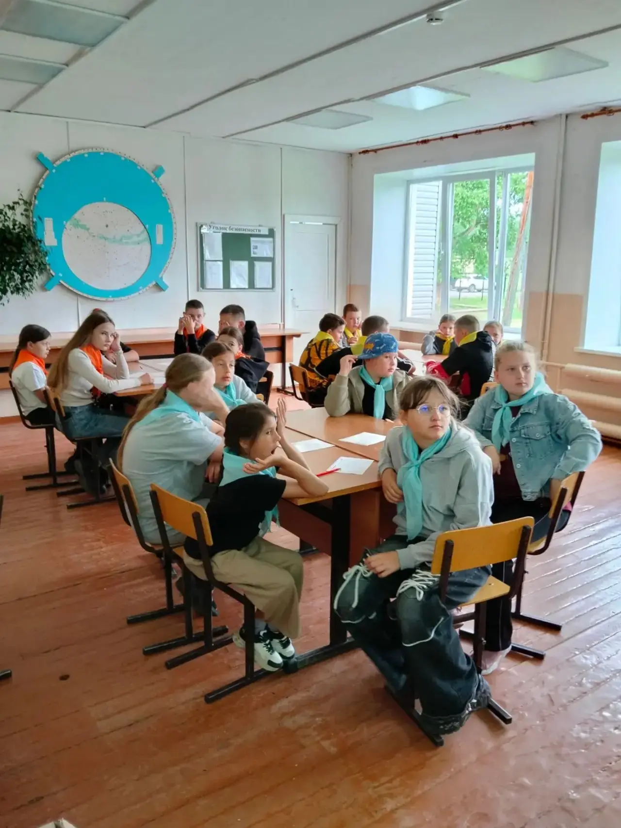 День цифры в лагере "Дружба": Погружение в мир искусственного интеллекта! 🚀Сегодня в нашем лагере "