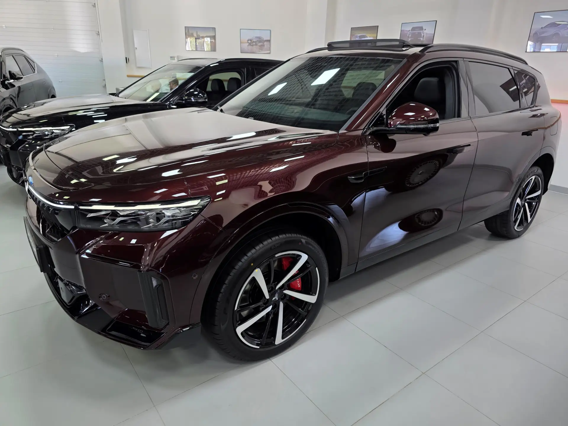 Voyah Free Спорт+: 510 л.с., 4,8 с до сотни и 925 тыс. выгоды