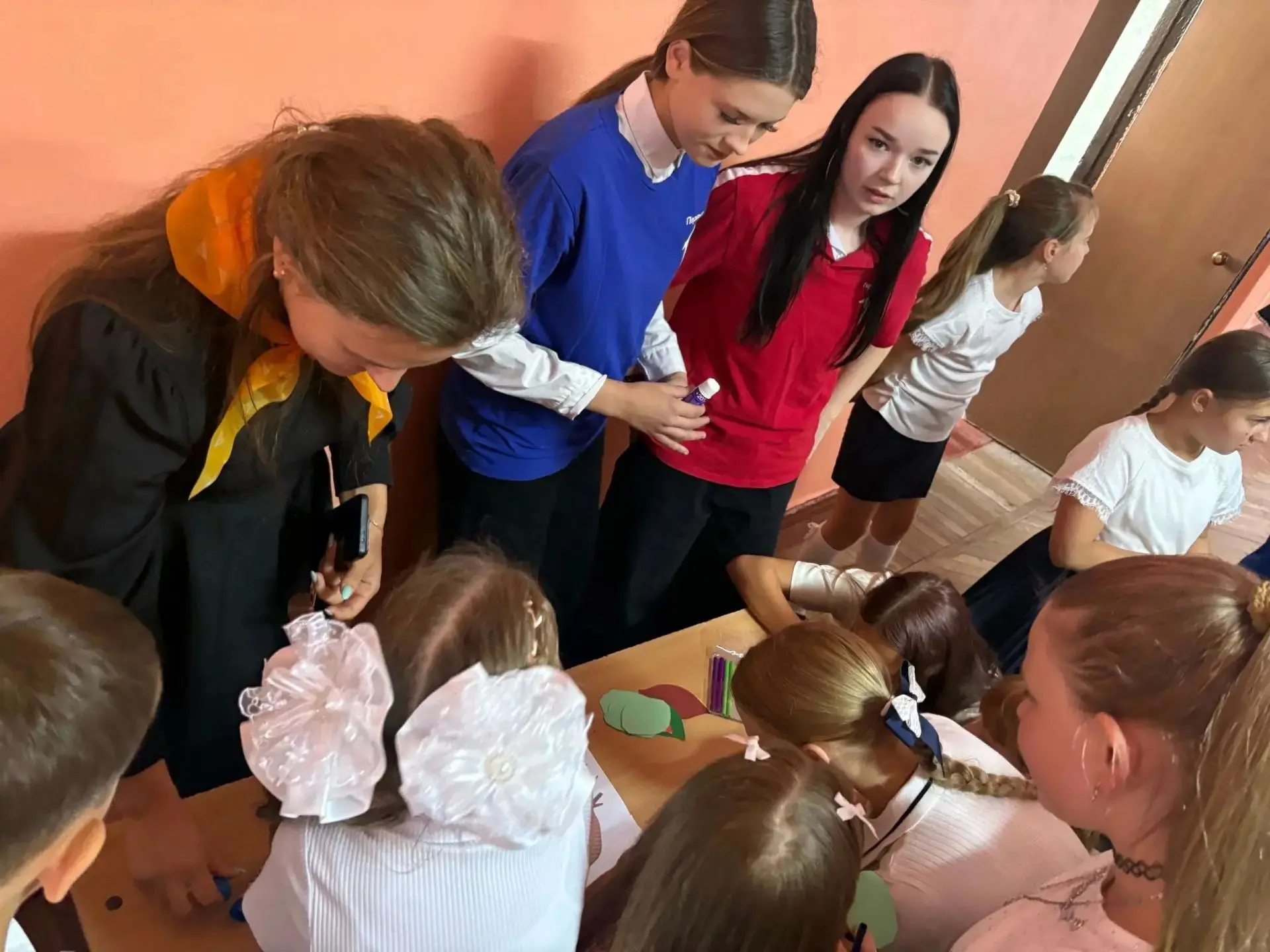 Дерево мира растёт в нашей школе 🌳🕊️