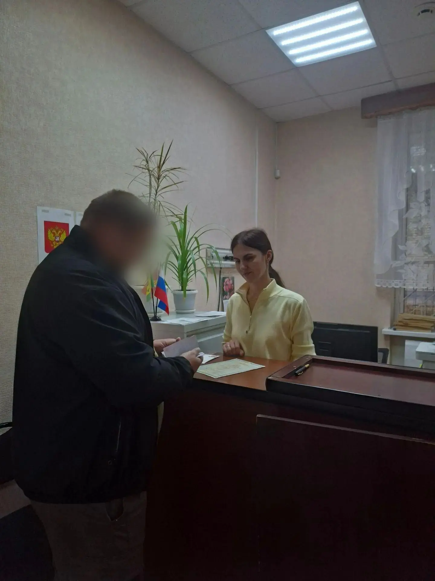 Паспорт за один день: МВД Карталинского района оперативно помогло бойцу