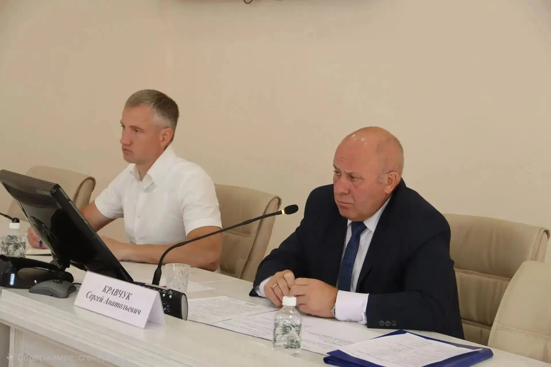 На очередном аппаратном совещании отдельно остановились на вопросах безопасности в период традиционн