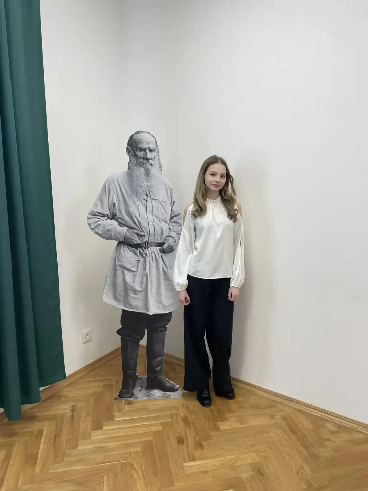Всегда на высоте! 👍🏻  Поздравляем Марееву Арину, ученицу 9Г класса, ставшую дипломантом юбилейных XX