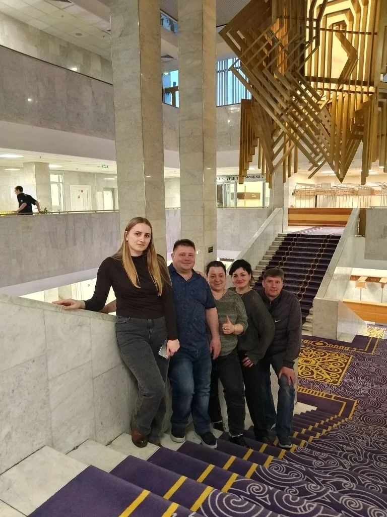 🎉 ВЗРЫВ ЭМОЦИЙ! Мы это сделали! 🎉  Наши потрясающие юные исследователи из 4В класса МБОУ "СОШ №15" в