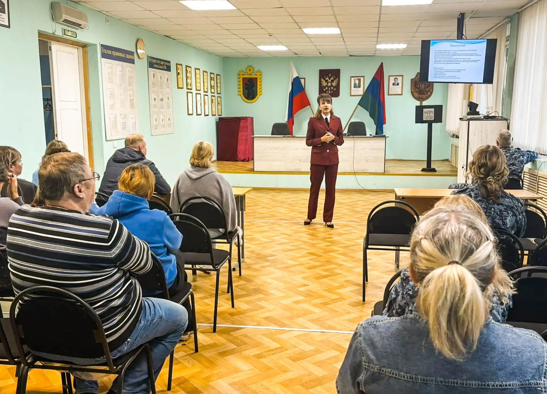В преддверии сезона гриппа в ИК-7 проведена лекция Роспотребнадзора