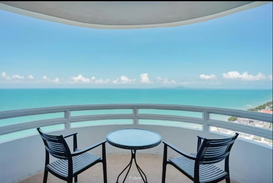 Таиланд, Паттайя 
134 000 р. на 18 дней с 28 ноября 2026
Отель: D Varee Jomtien Beach (Ex. Furama J