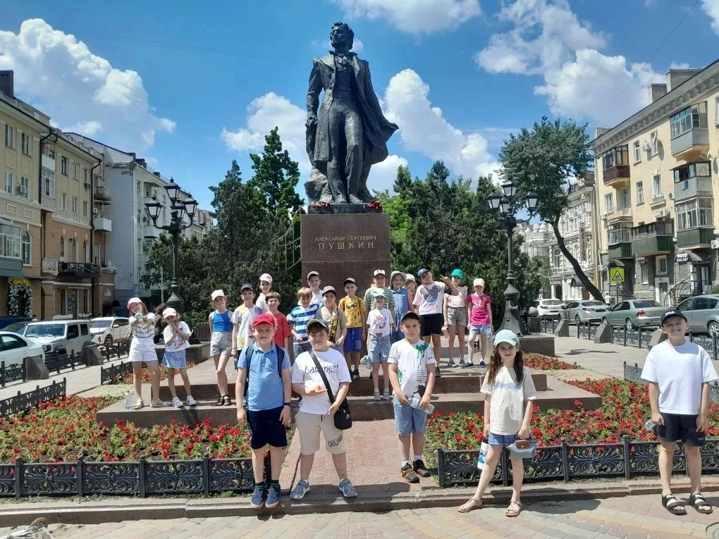 🎨 День 7⃣ в «Дружбе народов»: татары — народ мастеров, уроки безопасности и готовимся ко Дню России