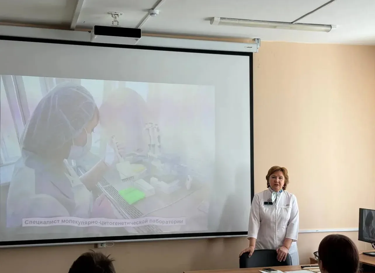 Увлекательное погружение в мир генетики!🧬🧬🧬 Сегодня учащиеся 10 в класса естественно-научного профил