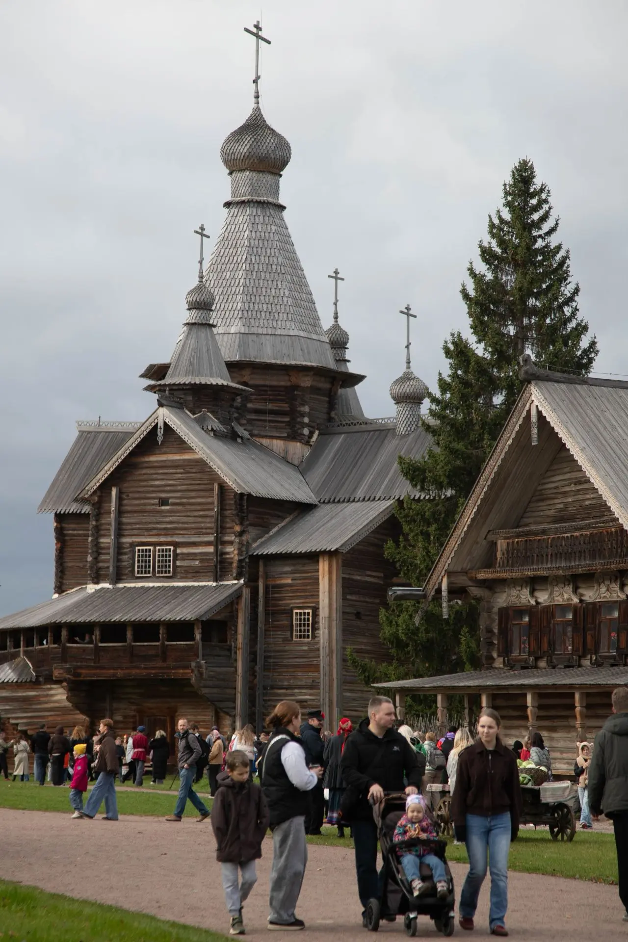 «Капустки» в Витославлицах