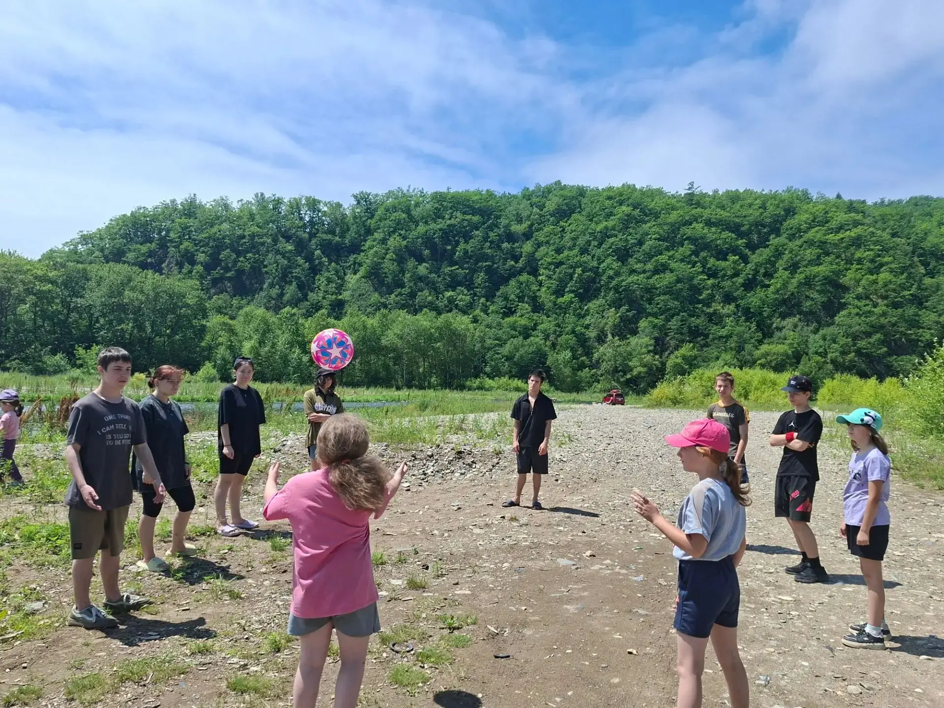 Лето — это маленькая жизнь! ☀️

🌼🌻🌼Сегодня наши ребята из Центра содействия семейному устройству 