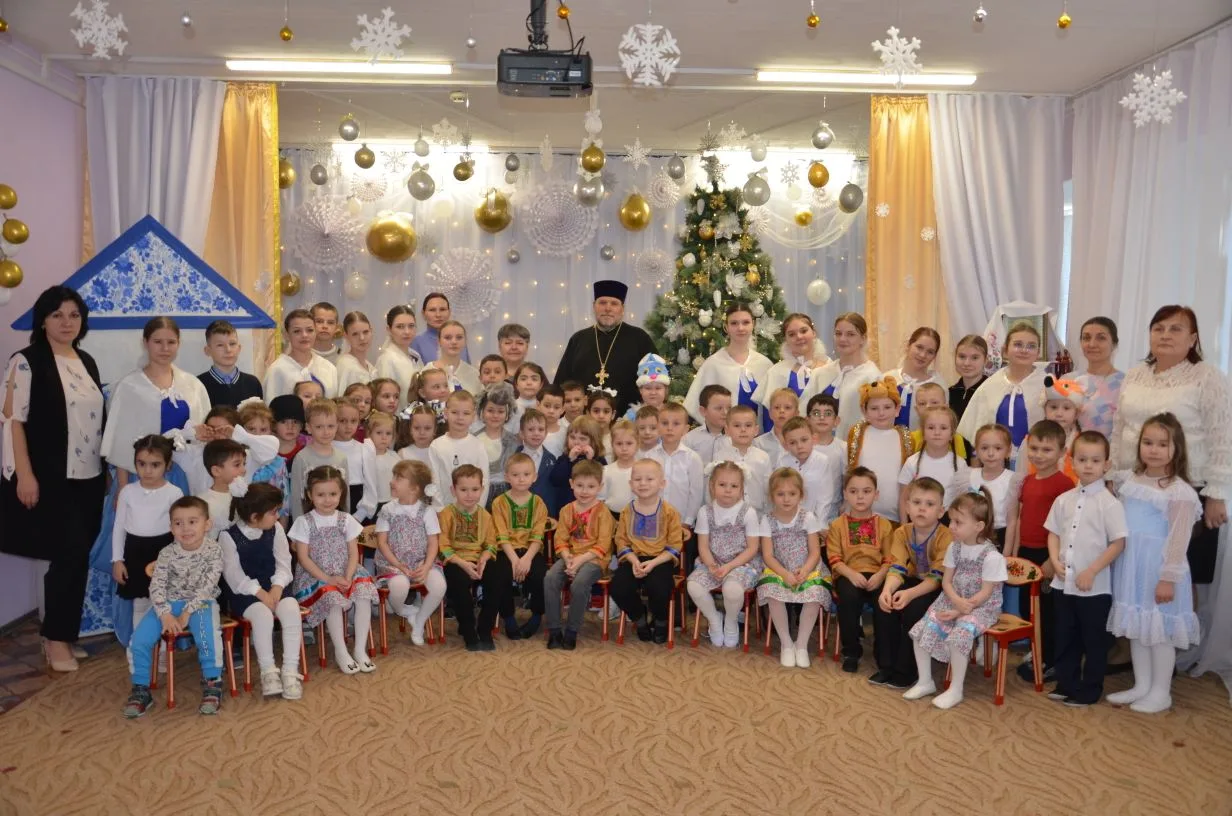Зима – время чудесных и добрых праздников! 20 января в нашем детском саду прошел утренн...