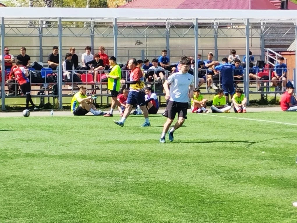 ⚽3 мая на стадионе Кадетской школы проходил кубок по футболу "Интереалфутбол".  В нём приняли участи