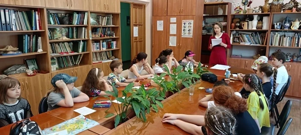 10 июня в летней творческой площадке «Алые паруса» прошёл насыщенный и познавательный день, посвящён