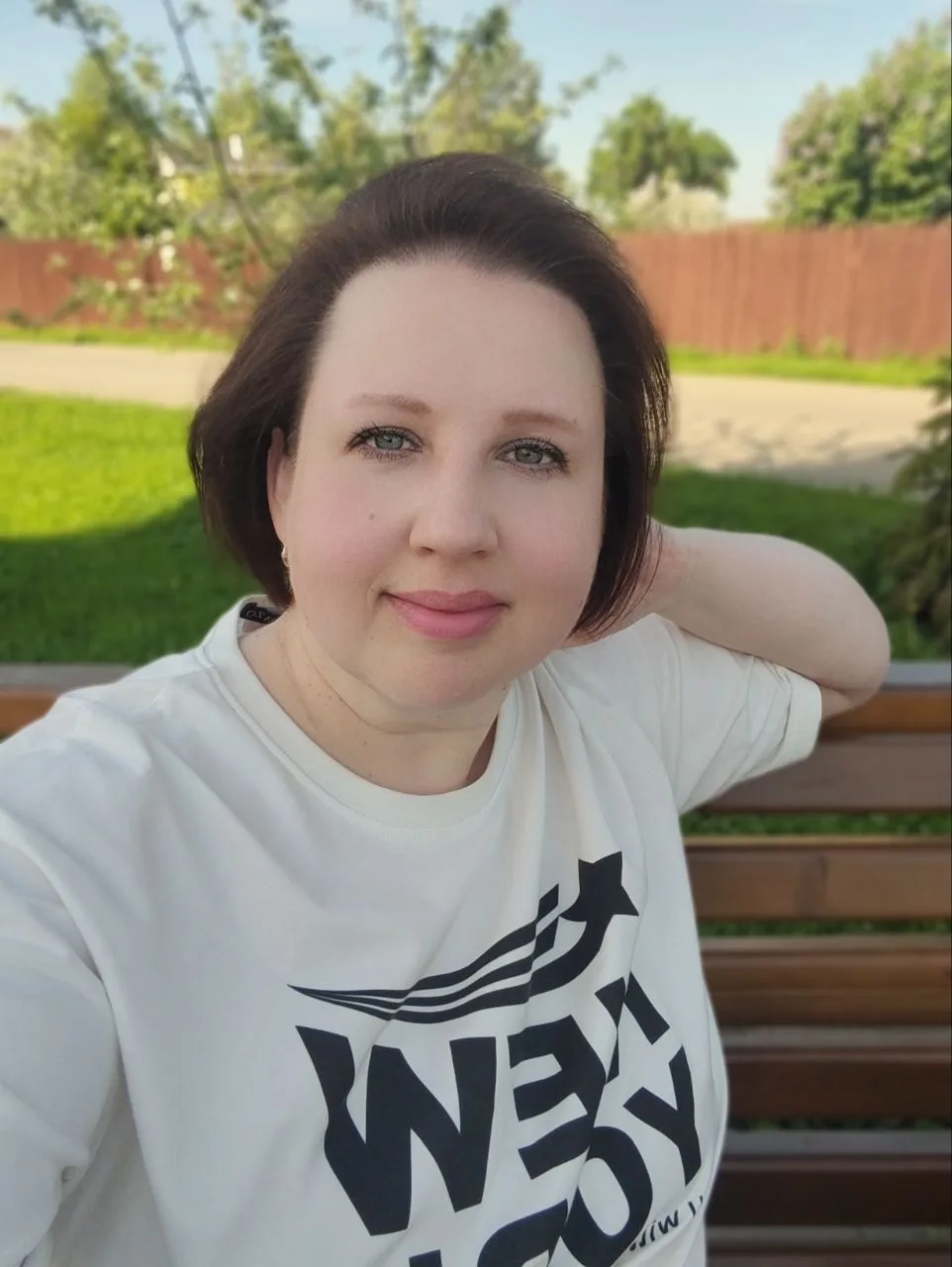 Почему вы ставите  на первое место всех, кроме себя