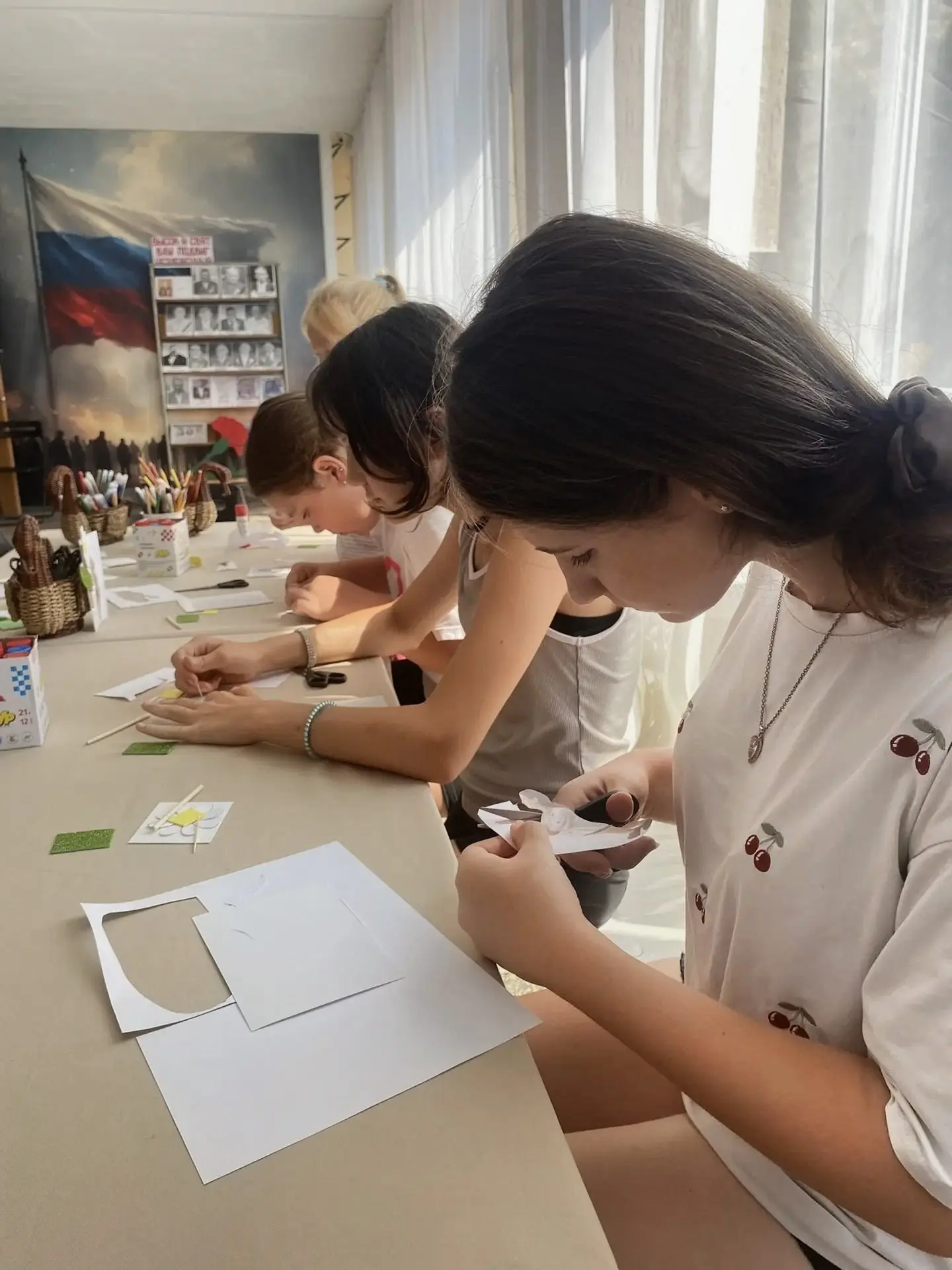 🎉 Мастер‑класс «Герб моей семьи» прошёл в МБУК «Сенная ЦКС»! СДК пос. Приморский.🎉

Подростки и во