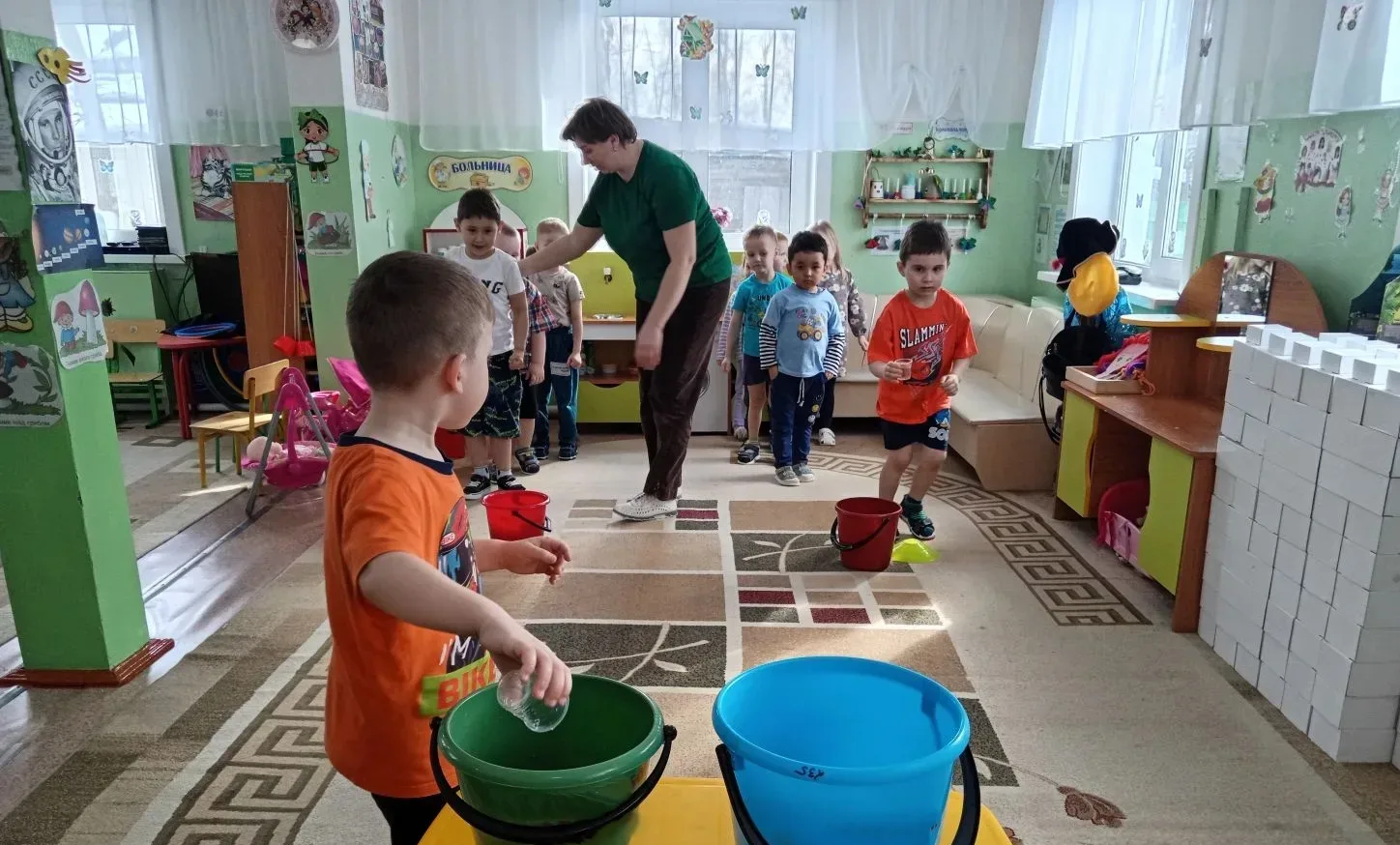 В средней группе МКДОУ детский сад "Незабудка" прошёл "День Земли",  который ежегодно о...
