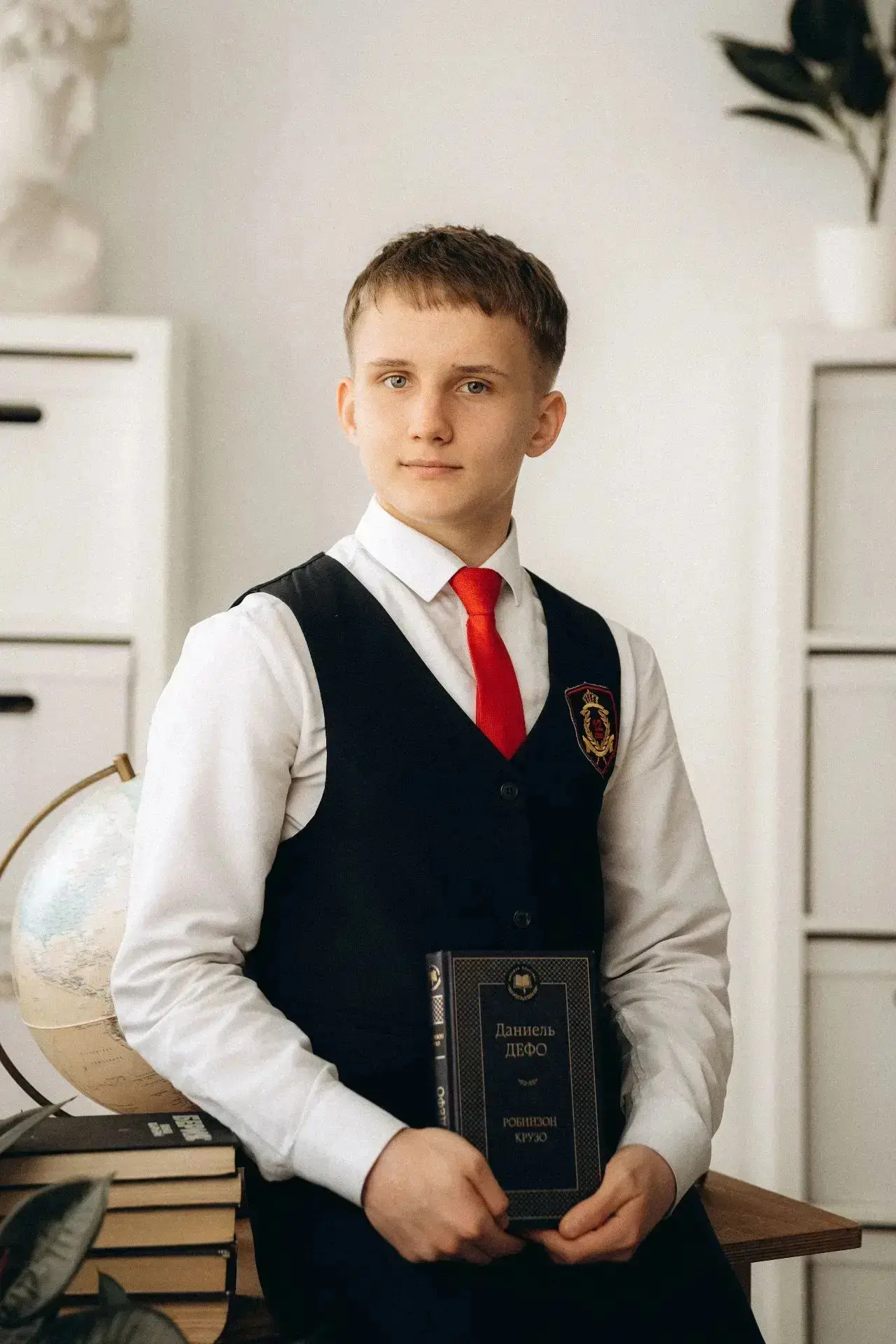 Шляпников Владимир, выпускник МБОУ СОШ №12, 84 балла по профильной математике, учитель Косачева Тать