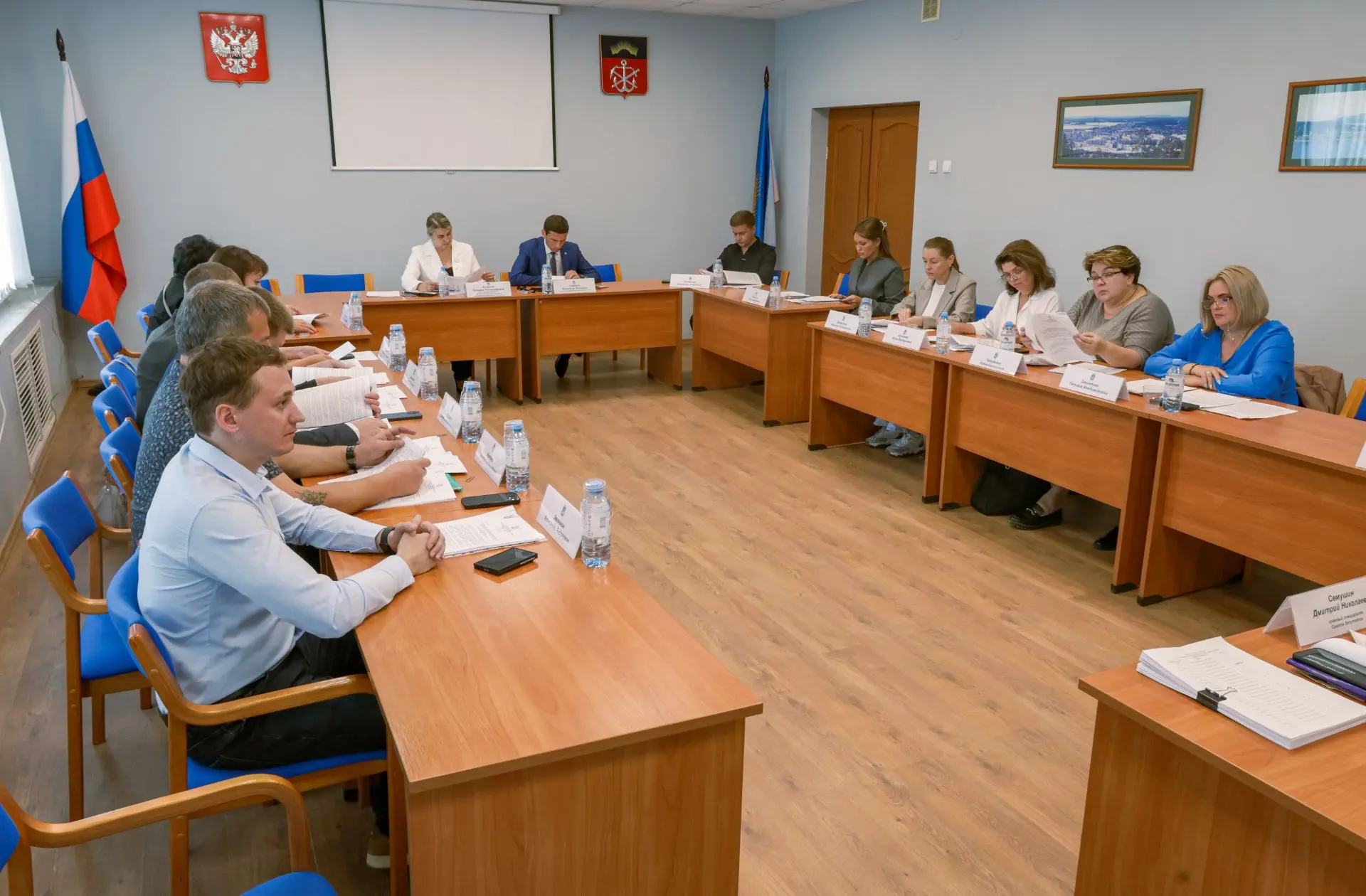 Сегодня состоялось очередное заседание Совета депутатов Кандалакшского округа.