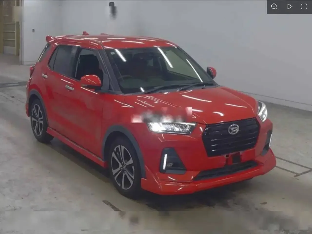 Купили на аукционе в Японии Daihatsu Rocky для нашей заказчицы!