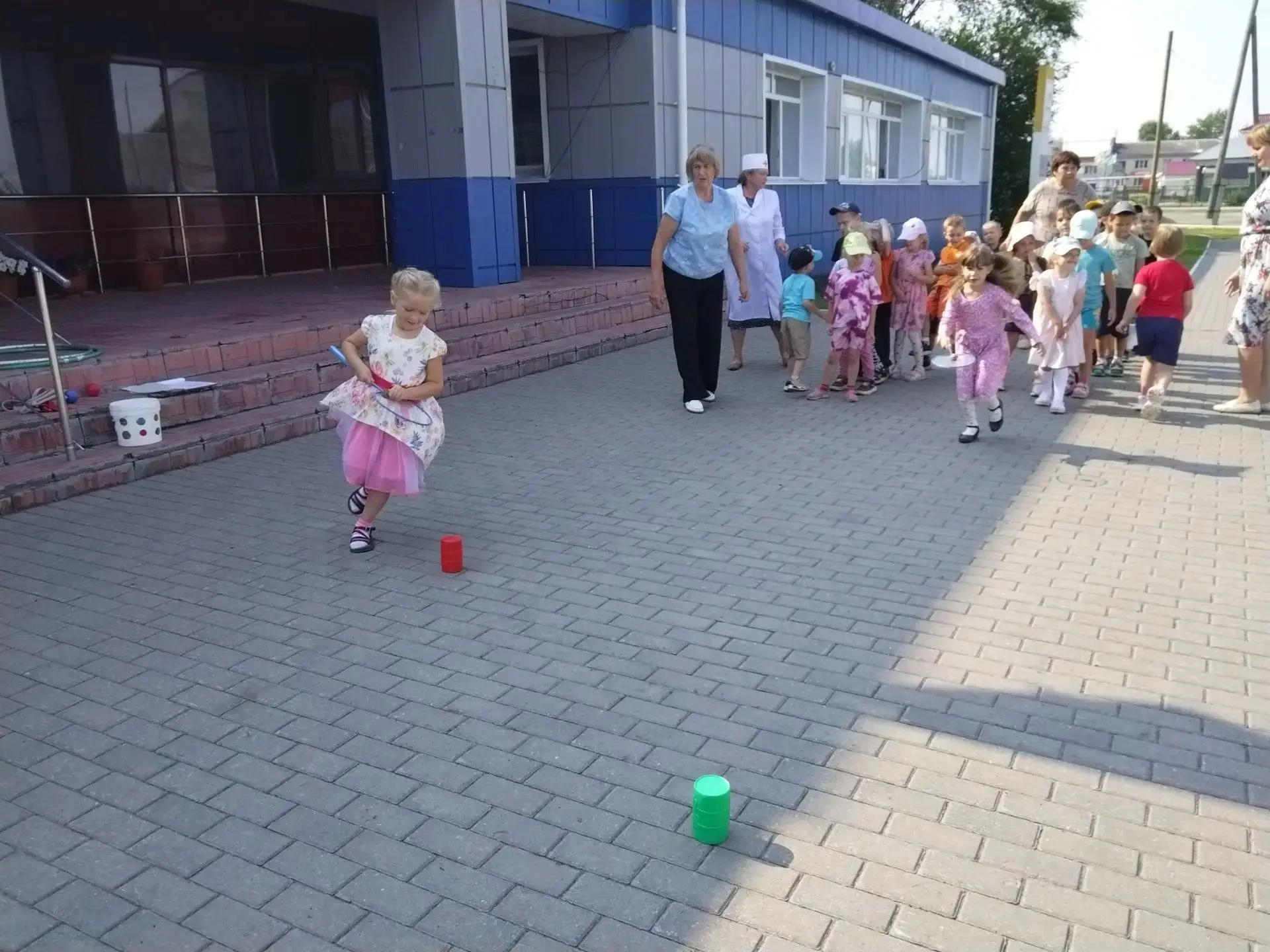На открытой площадке Глядянского РДК прошла конкурсно-игровая программа. Это самая весёлая из всех с