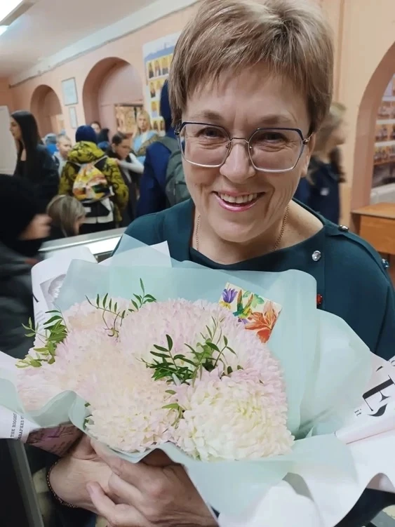 🥰 Дорогая Вера Викторовна! В этот день хочется сказать Вам самые теплые и искренние сл...