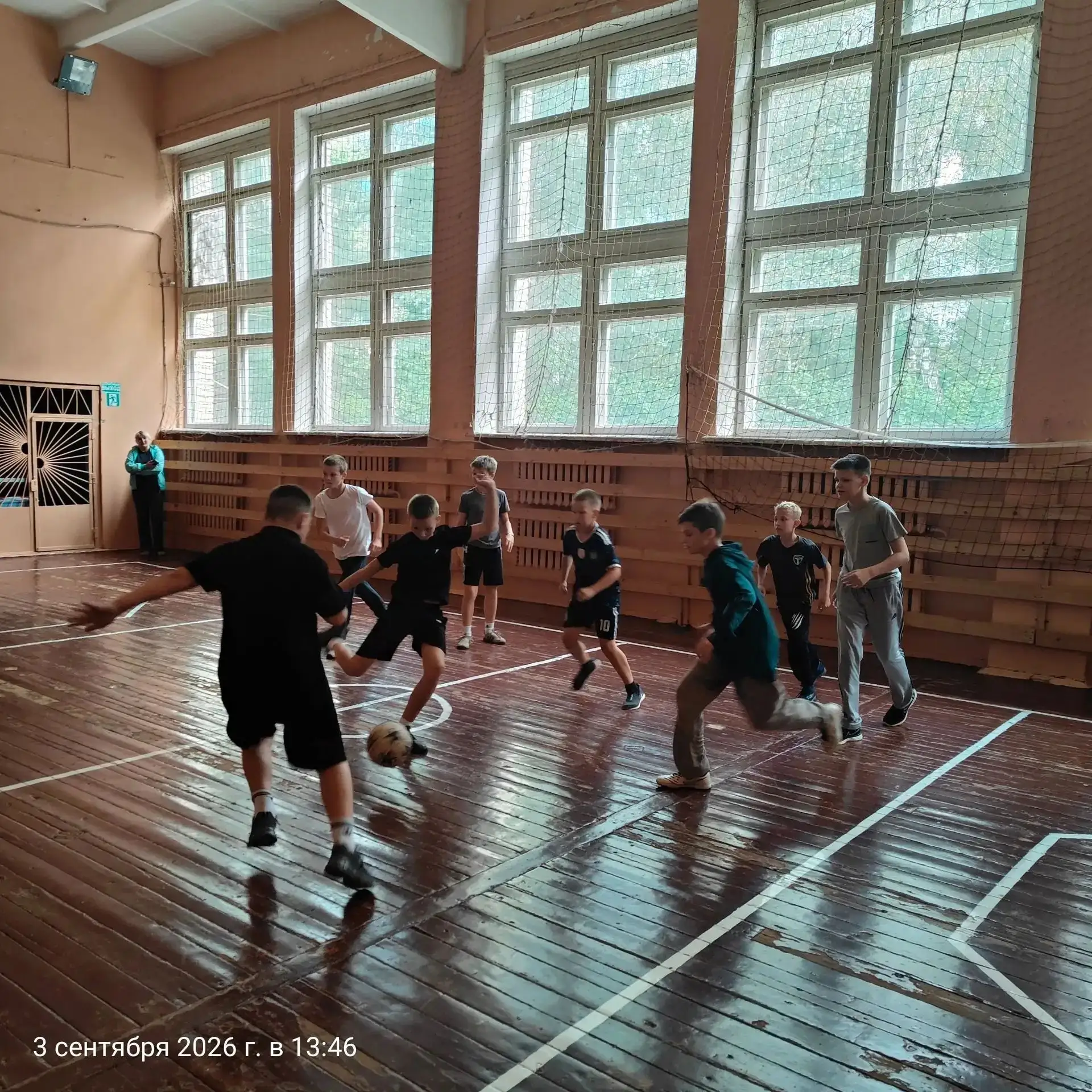 🤯 Первая учебная неделя только недавно прошла, а у нас уже настоящий футбольный праздник!