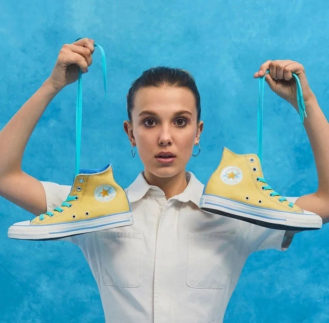 😍 Рекламные фото Милли для «Converse»