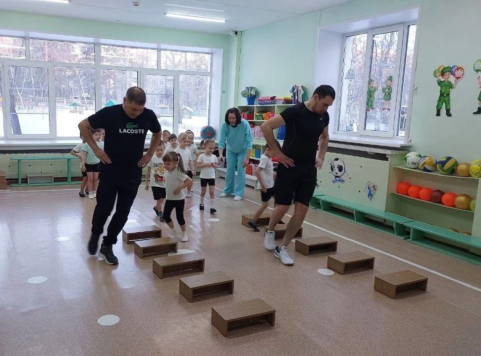 🪖День защитника Отечества в детском саду. Праздник 23 февраля в детском саду – отличный повод для во