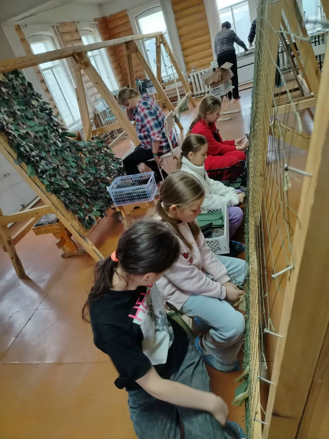 Маленькие руки делают большое дело