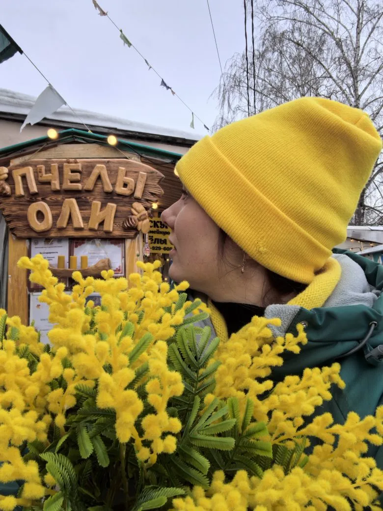 Самые невероятные, очаровательные, обворожительные и восхитительные, мои дорогие 💛  Поздравляю Вас с