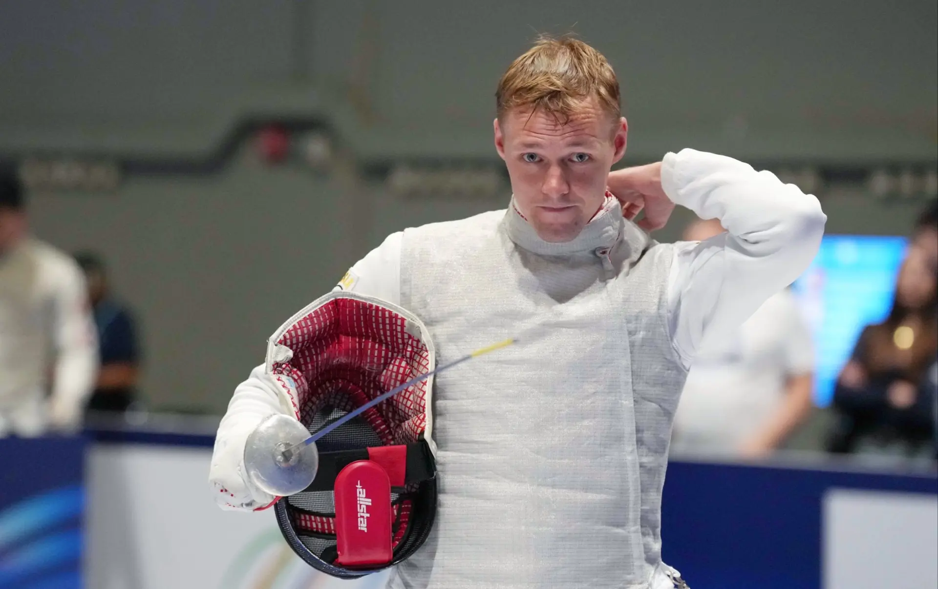 Чемпионат мира стартовал соревнованиями рапиристов и шпажисток🤺🌍