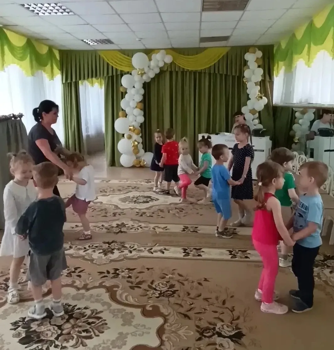 🌸 Волшебный день в нашем детском саду! 🌸

Сегодня у наших ребят был настоящий праздник — к нам в г