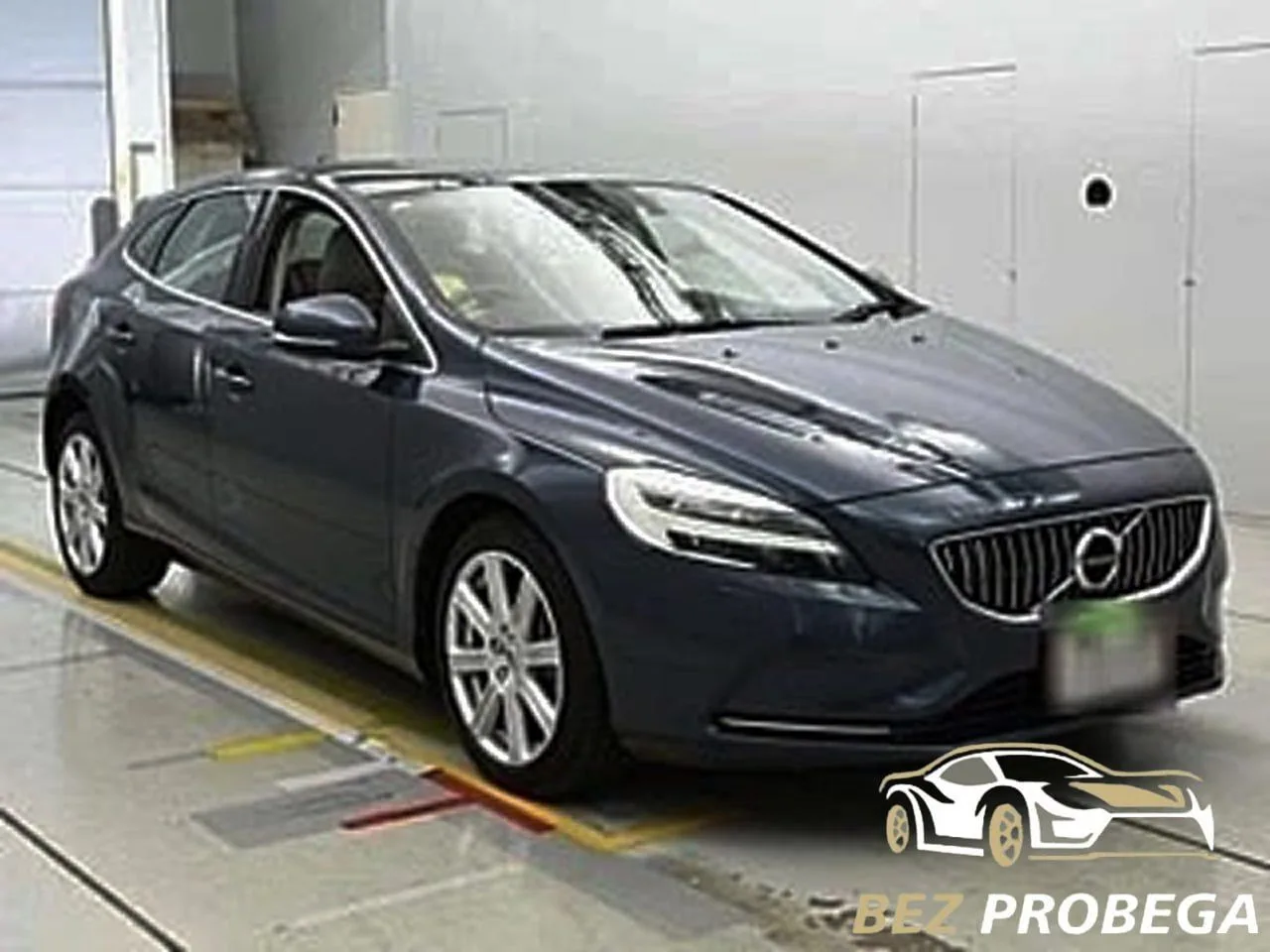💙 Volvo V40 — компактный хэтчбек, который умеет быть по-настоящему премиальным