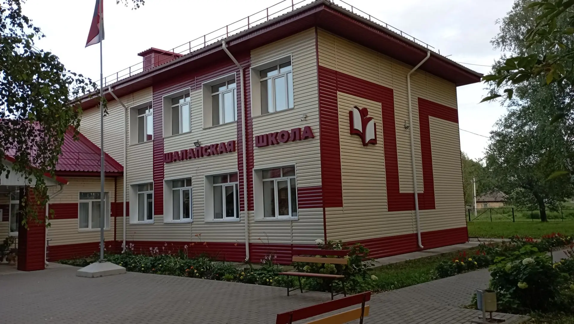 Состоялась приемка школы к новому учебному году. Школа ждёт своих учеников!