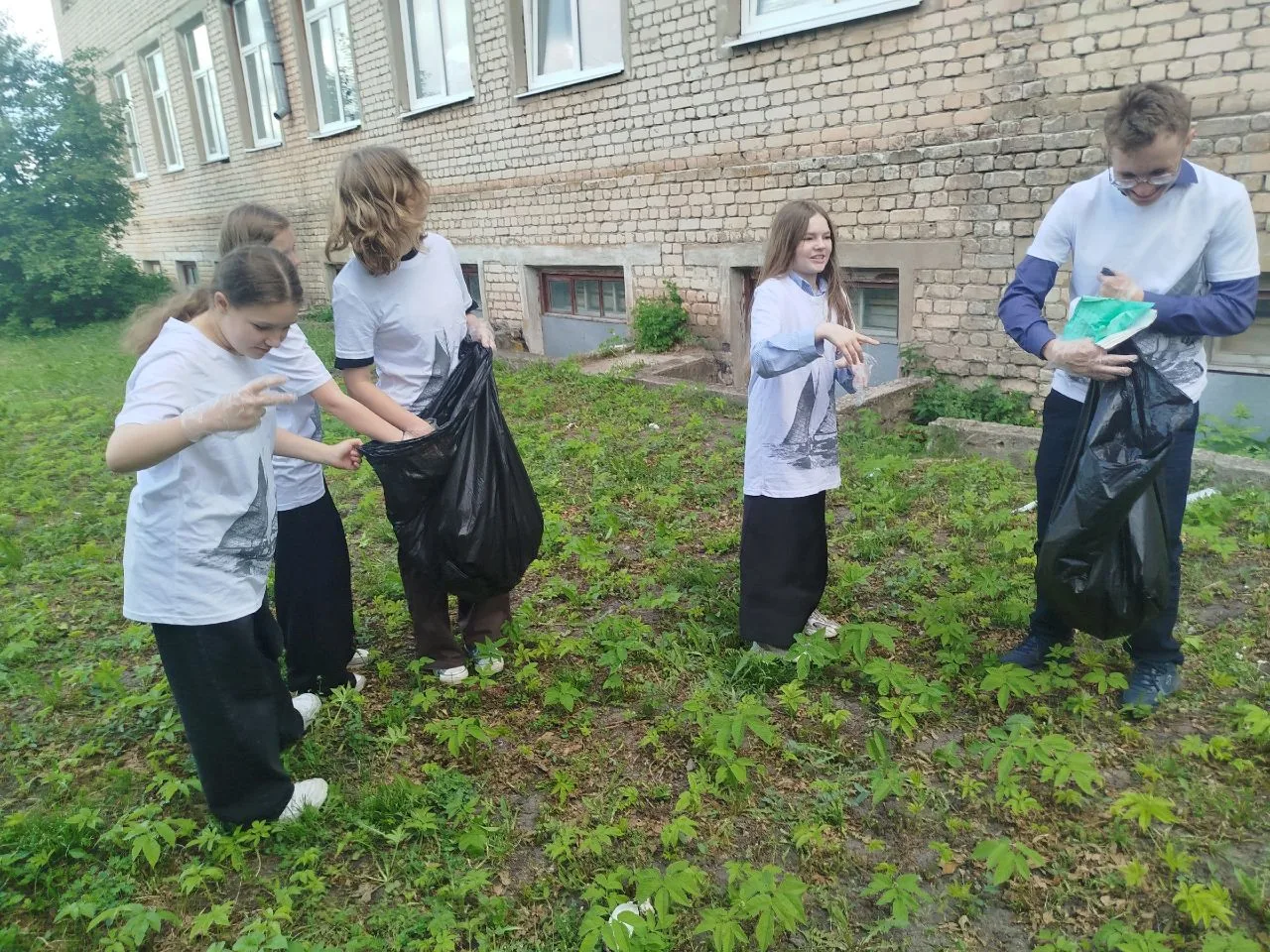 🌿 ЧИСТЫЙ КОД ПРИРОДЫ🌿

📆5 июня 2026 года, во Всемирный день защиты окружающей среды, волонтёрский
