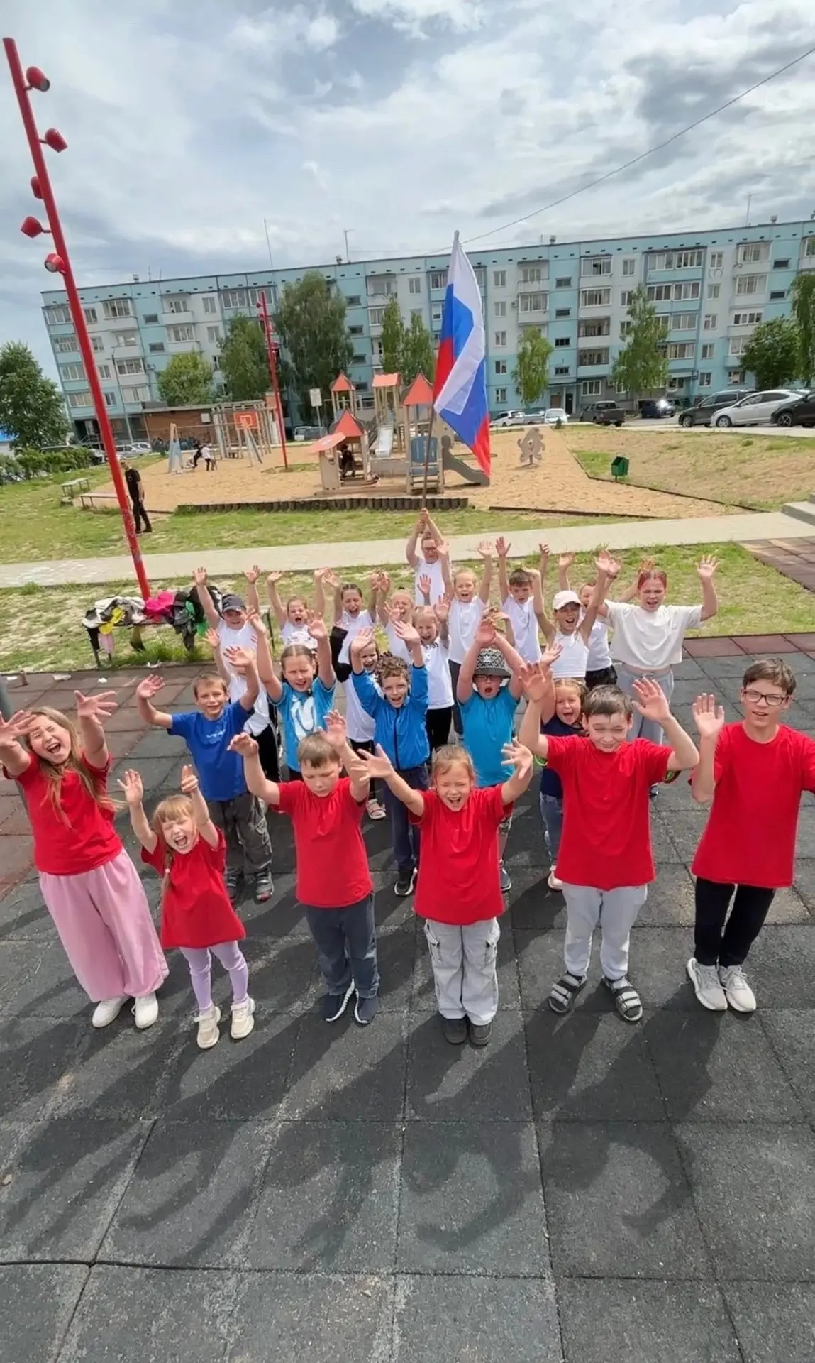 🇷🇺 ФЛАГ НАШЕЙ СТРАНЫ —