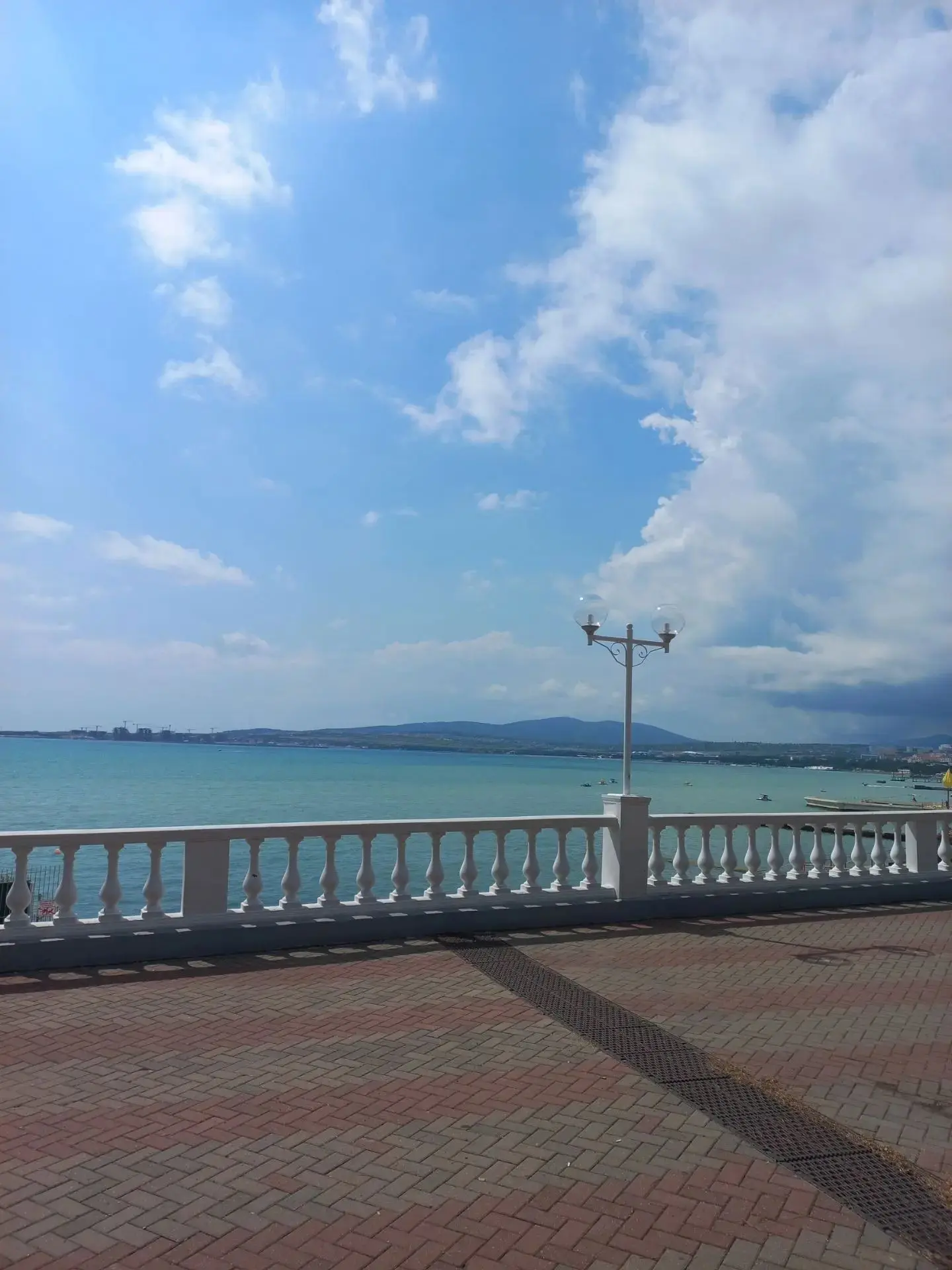 Заключительный пост о Геленджике. ☀️🌊⛰️

Семь дней назад мы вернулись из Геленджика...
В этом город