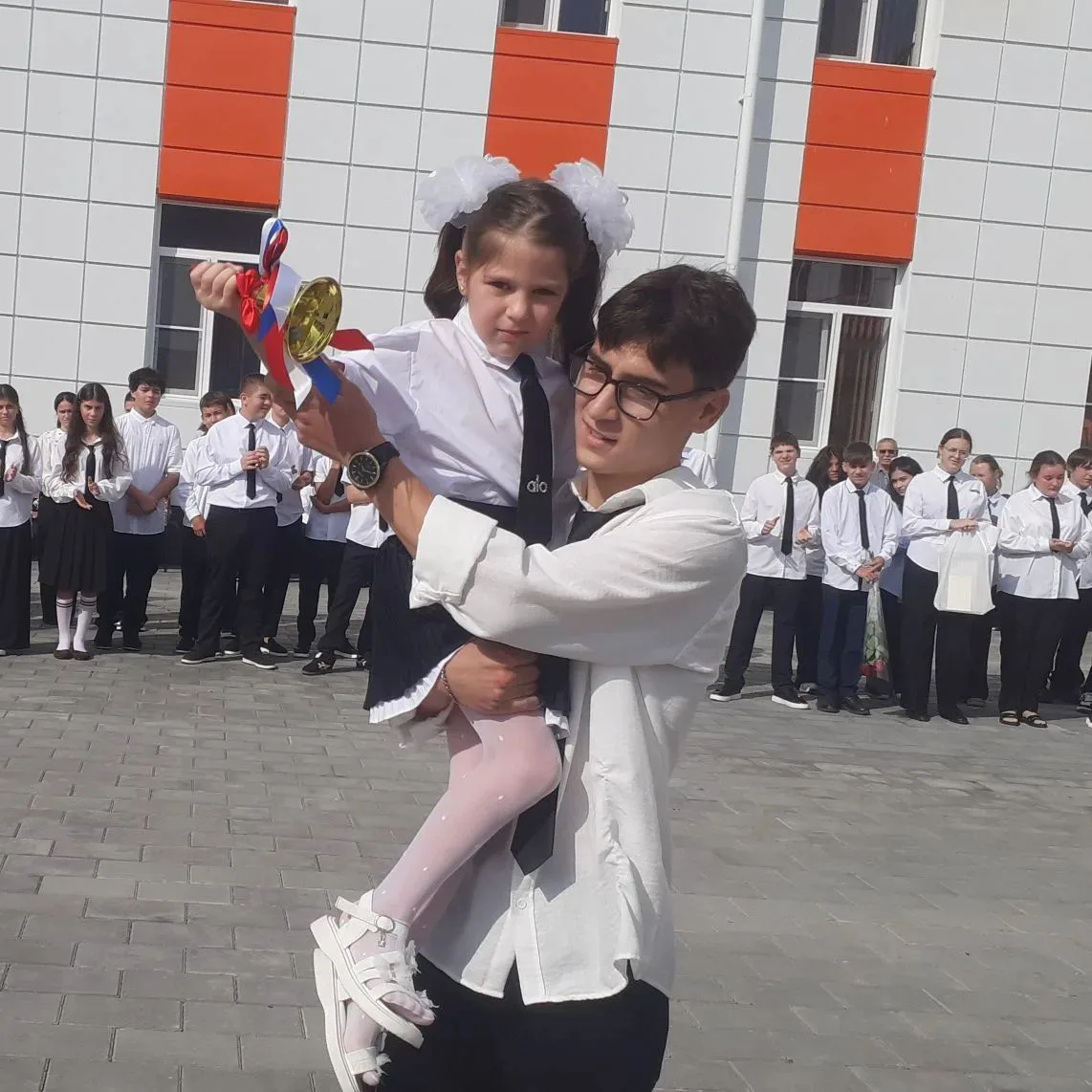 Фото