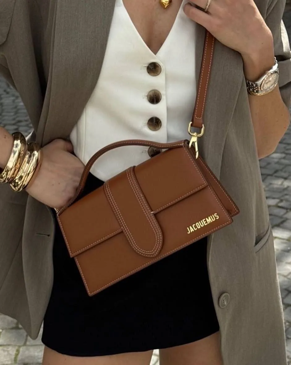 🤩 Сумка Jacquemus 

Le grand bambino 
Размер 23,5*13

Стоимость: 63000 р


❤️  Оформить заказ в Tel