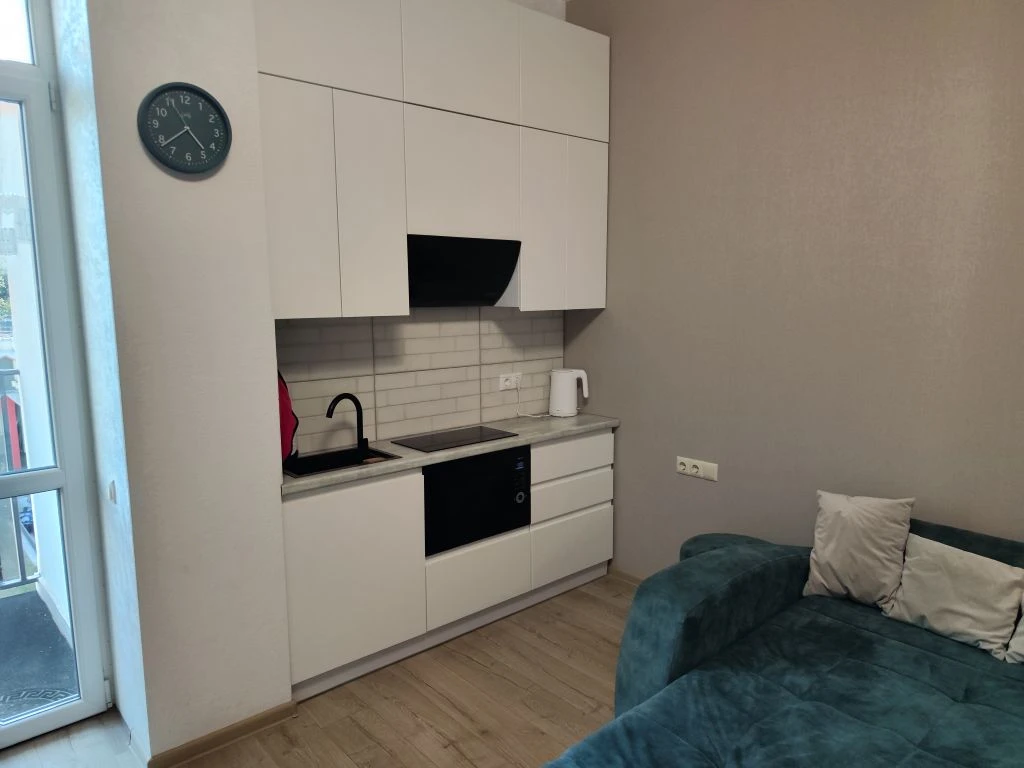#ЯЛТА 🏡 р-н Спартак  🅿️ Парковка бесплатная!  Сдам 2-к квартира 42м²  ❗В квартире две изолированные 