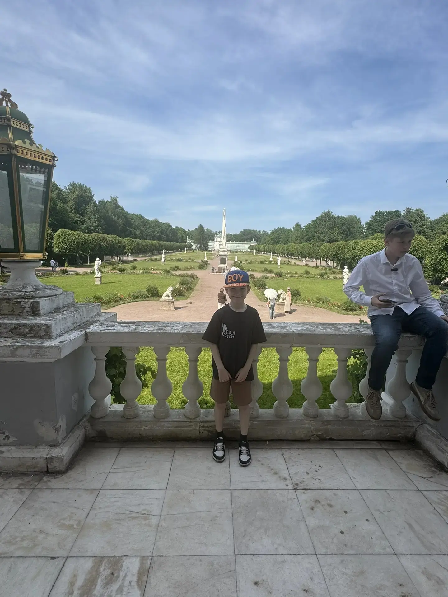 ЛЕТНИЕ ПРИВЕТЫ
🌞 👋 🦋🐌 🌿 🐬🐠👋 🌞

Наш третьеклассник 
Макар Б. делится впечатлениями от июньск