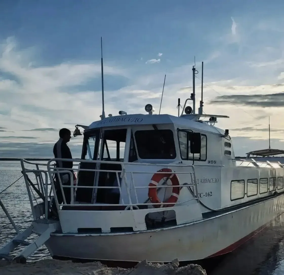 🛥️ На реке Пур завершается речная навигация