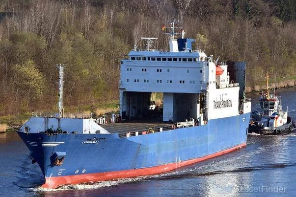 Турецкий паром был атакован БПЛА в Черном море, пять человек пострадали