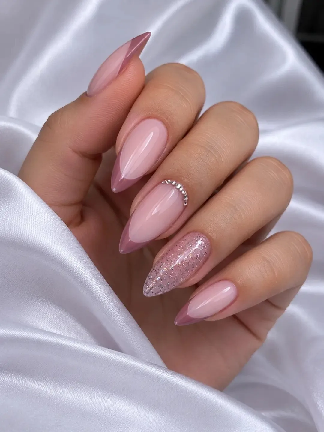 Изображение 1 к публикации «Сезонный маникюр 💅»